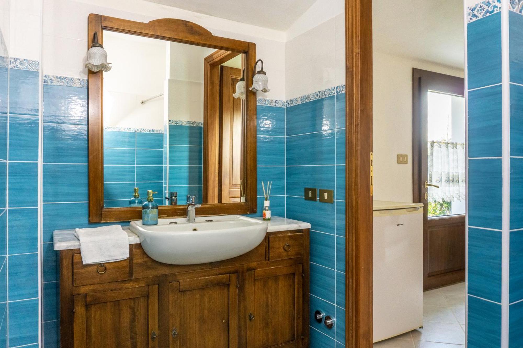 Villa Nerone B&B Lorenzana Экстерьер фото